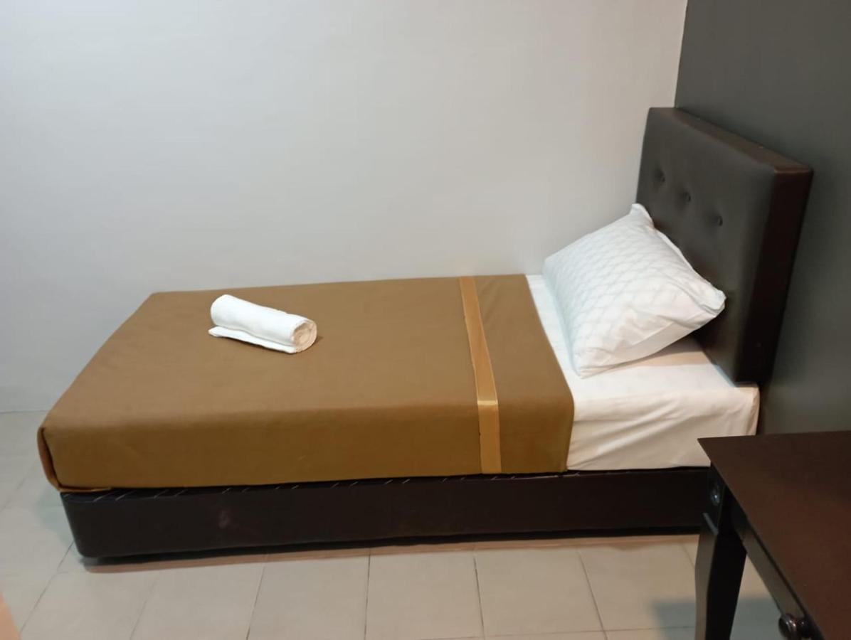D Layaran Kuantan Lpt Exit 833 Hotel ภายนอก รูปภาพ