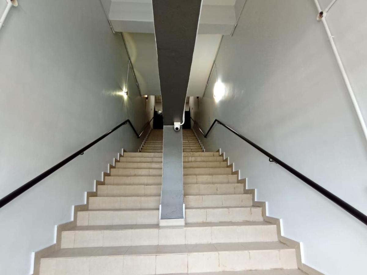 D Layaran Kuantan Lpt Exit 833 Hotel ภายนอก รูปภาพ