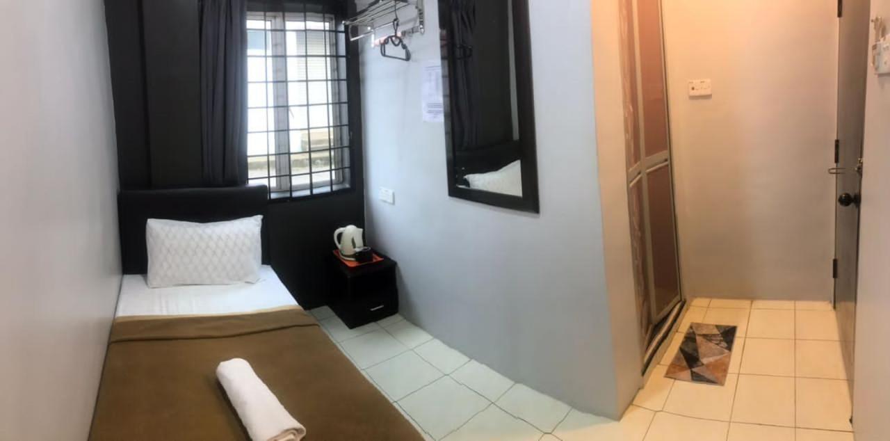 D Layaran Kuantan Lpt Exit 833 Hotel ภายนอก รูปภาพ